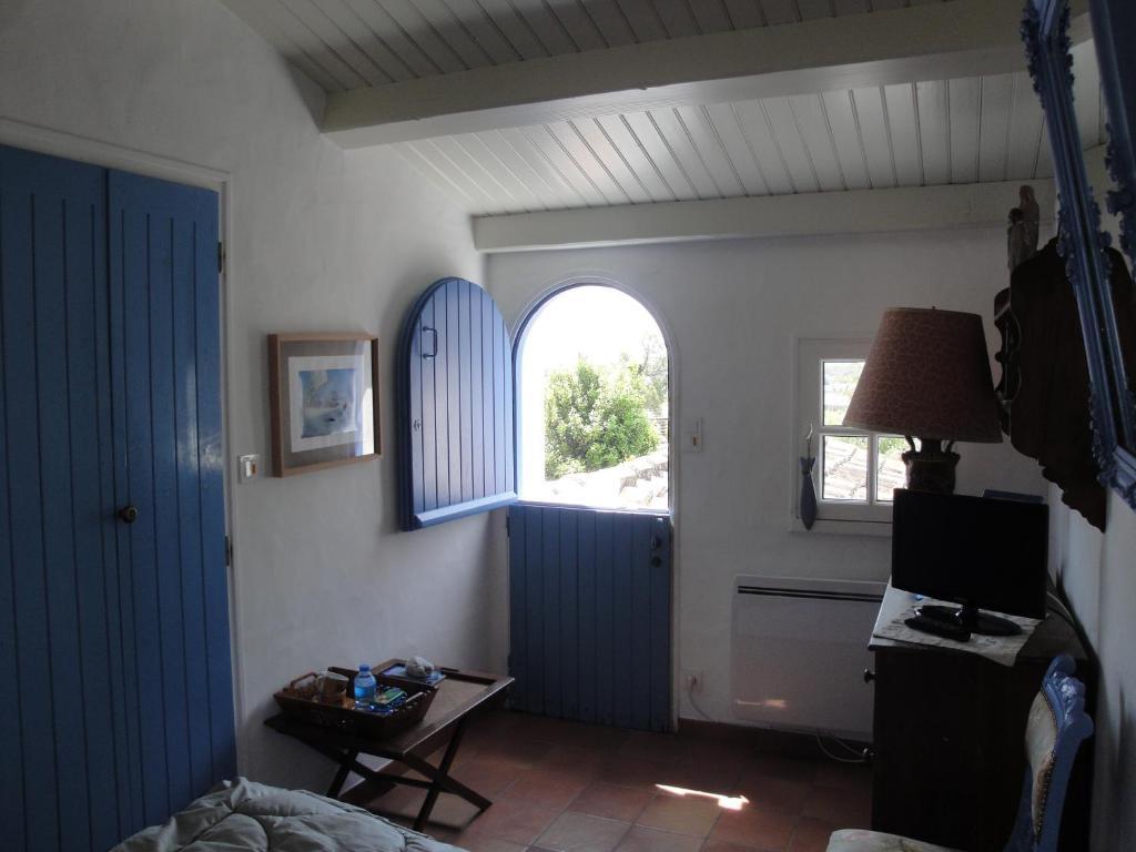 Le Buzet Bleu Bed & Breakfast Noirmoutier-en-l'Ile Exterior photo
